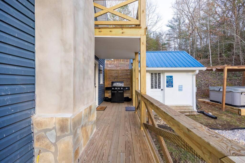 Riverside Relaxer W/Hot Tub+Fire Pit +Wifi & View Франклин Экстерьер фото