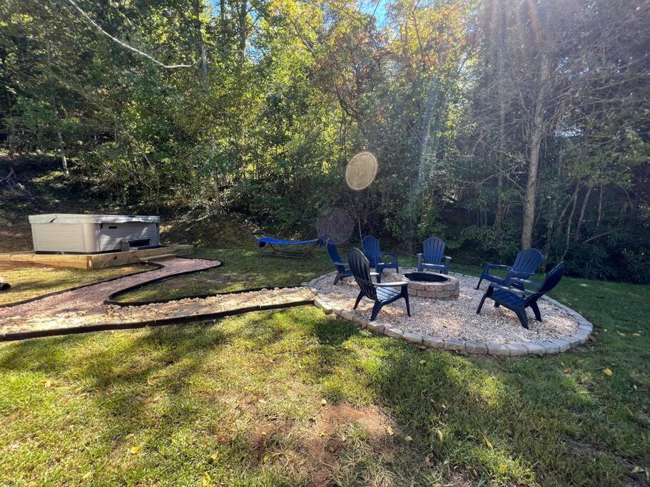Riverside Relaxer W/Hot Tub+Fire Pit +Wifi & View Франклин Экстерьер фото